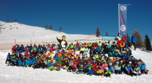 Die gesamte Gruppe des integrativen Skiprojektes